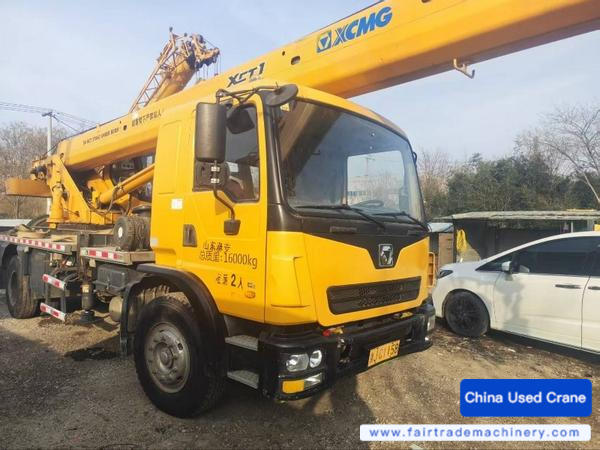 Buy XCMG xct12 Used Crane / 1